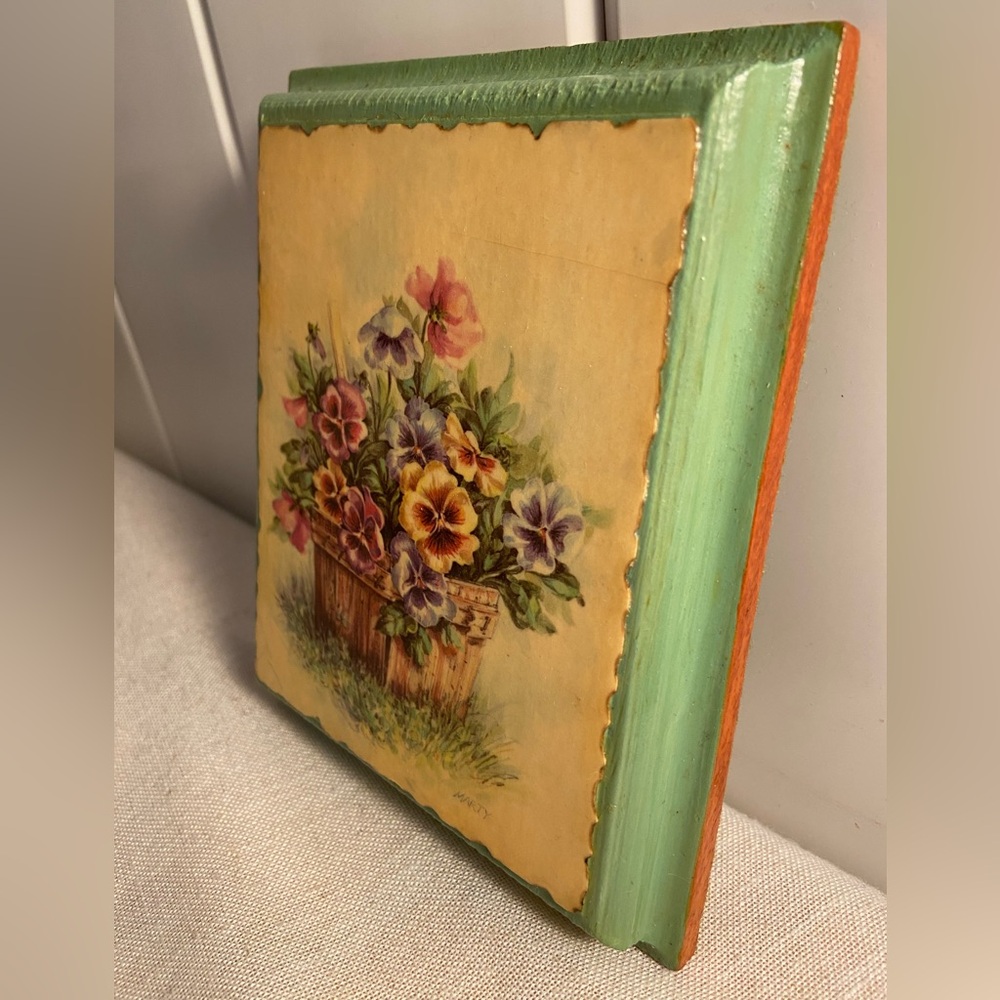 Vintage flower art wood wall hanging  ppansy flower basket card painted MCM 70s - Picture 3 of 16